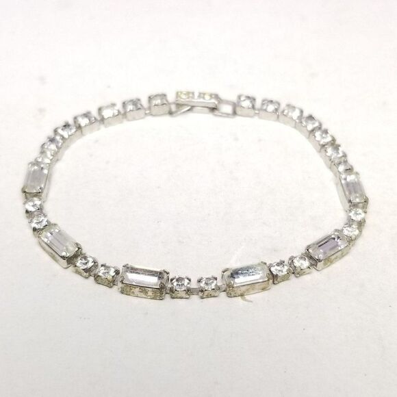 Vintage Kramer Mixed Shape Rhinestone Bracelet, Silver Tone Bangle, Estate - Picture 6 of 6